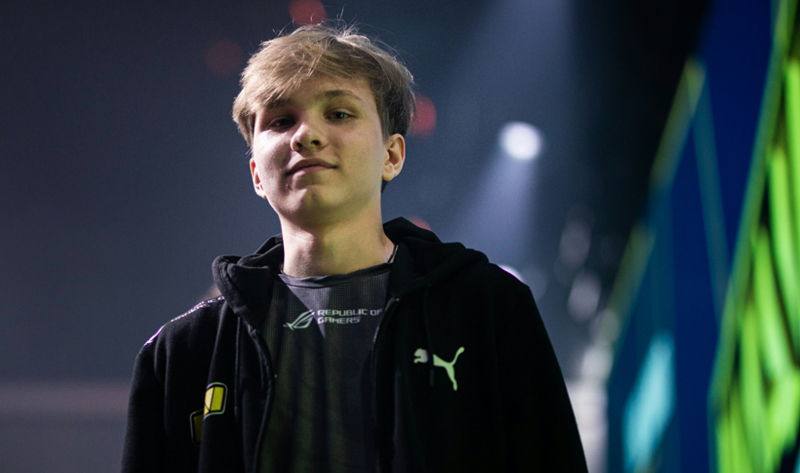 Astralis 在 PGL Astana 2025 之前用 HooXi 替换 cadiaN