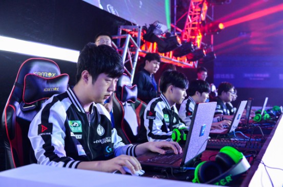 德玛西亚杯 JD Gaming 小组赛活动预览： JD Gaming 将对阵 BL， ThunderTalk Gaming 和 Team WE